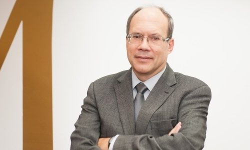 Dr. Jorge Dores Dr. Jorge Dores